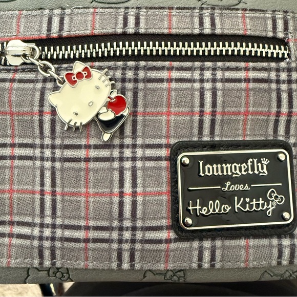 Loungefly Loves Hello Kitty Backpack - Picture 7 of 7